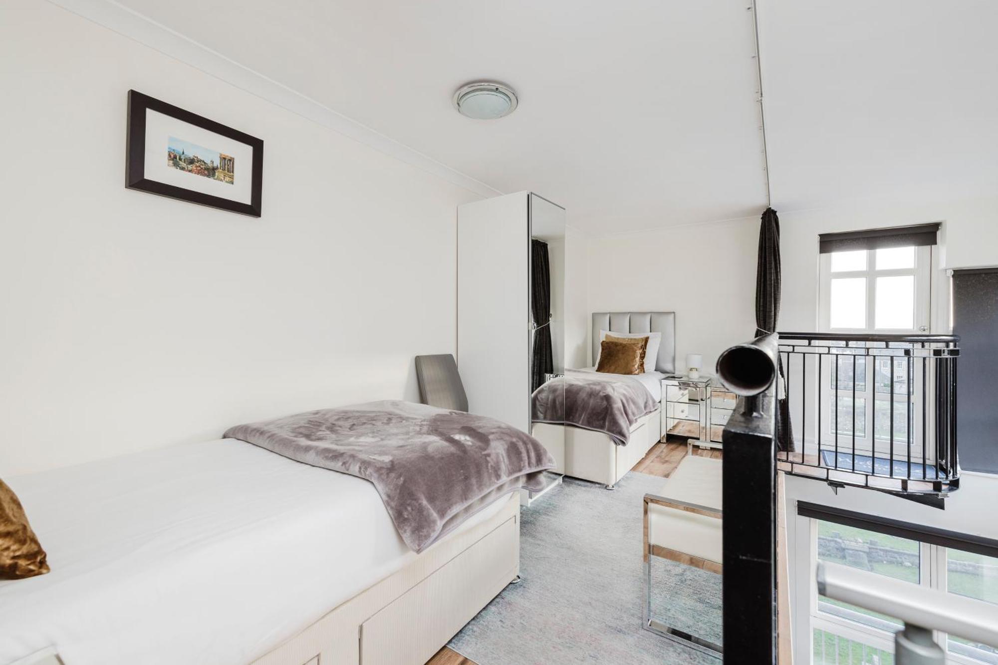 Joivy Stylish With Balcony In Old Town Appartement *
